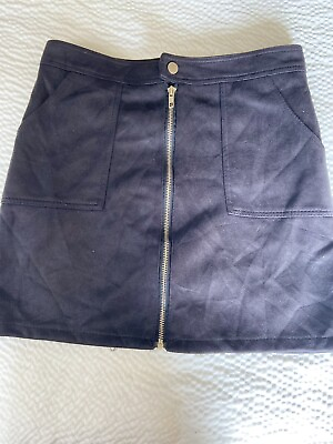 #ad Faux suede black mini skirt zipper up front built in shorts with pockets size L $12.00