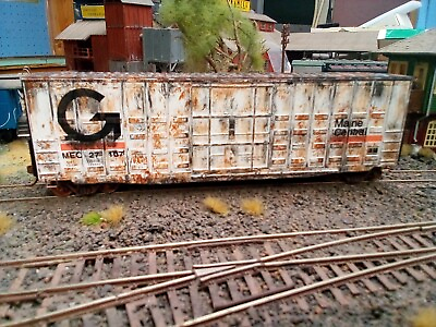 #ad HO Athearn Boxcar Guilford Maine Central MEC Heavy Weathered $19.95