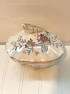 #ad Vintage Lipper and Mann Footed Trinket Dish Seashell with lid Gold Trim 7quot;X5quot;X5quot; $7.97