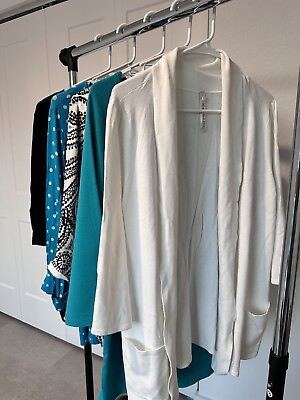 #ad set 5 of blouse cardigan T shirt jacket size 1X. multi brand C15 $10.00