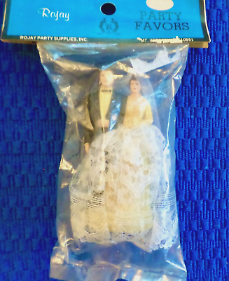#ad Vintage 4quot; Party Favor Cake Topper Bride amp; Groom New in Package $14.24