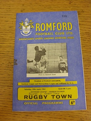 #ad 25 04 1964 Romford v Rugby Town Rusty Staple Writing On cover amp; Single Team C GBP 3.99