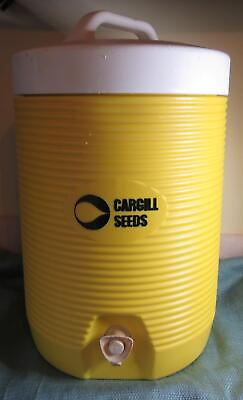 #ad Vintage Gott 2 Gallon Water Cooler Insulated Drink Dispenser 1692 Cargill Seeds $49.99