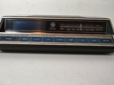 #ad Vintage 80’s General Electric FM AM Electronic Digital Alarm Clock Radio $27.00
