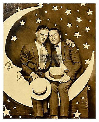 #ad PAPER MOON GAY INTEREST TWO HANDSOME YOUNG MEN AFFECTIONATE 8X10 PHOTO $8.49