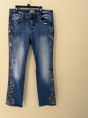 #ad Driftwood Floral Embroidered Kelly Bootcut Denim Jeans Size 30 $60.00