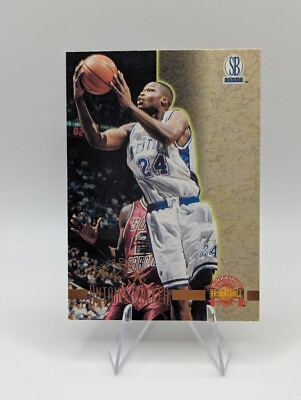 Antoine Walker 1996 The Score Board Autographed Collection RC $1.79