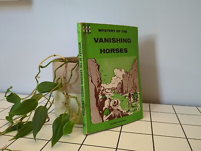 #ad Rare VTG MYSTERY OF THE VANISHING HORSES Betty Swinford Moody Press 1962 1st Ed $18.50