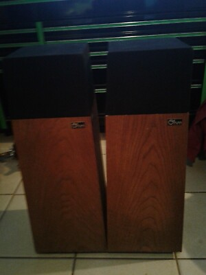 Ohm Walsh 2 Speakers Oak Veneer All Original Excellent Condition Free Shipping $999.00