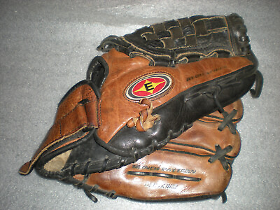 #ad Easton ECX12 Rebel Series 12quot; Baseball Glove Mitt Right Handed $24.89