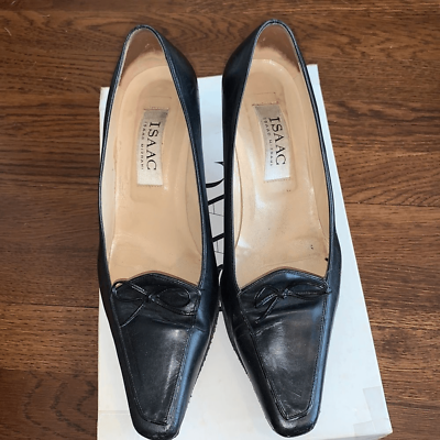 #ad Isaac Mizrahi black leather heels with bows $32.00