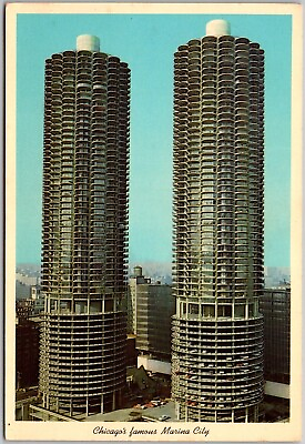 #ad Postcard: Chicago#x27;s Marina City Twin Tower Apartments Unique Living Conc A117 $3.49