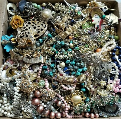 #ad Jewelry Tangled Lot Old New Vintage Pieces Brooch Necklace Earrings Arts Crafts $31.99