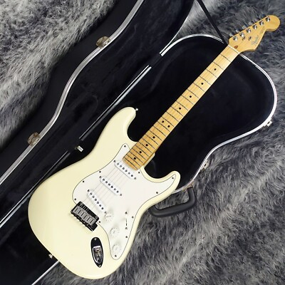 #ad Fender American Standard Stratocaster Arctic White 1988 Electric Guitar $1415.00