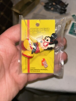 #ad Vintage Mickey Mouse And Friends Kids Stretchy Bracelet J6 $12.95