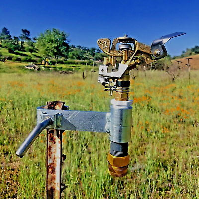 #ad NEW 1 2quot; BRASS IMPACT SPRINKLER ON COMMERCIAL QUALITY T POST FARM GARDEN DUST $45.95
