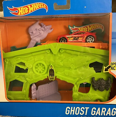 #ad Hot Wheels Ghost Garage Track Set Playset W Red #32 Vehicle $17.00