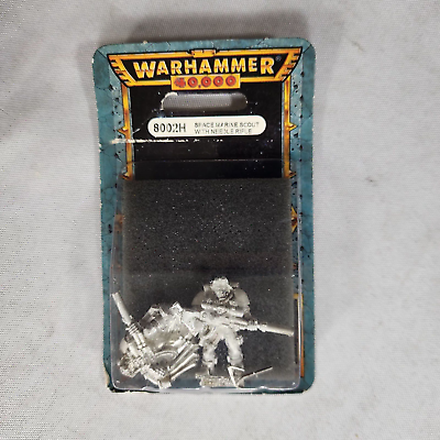 #ad WARHAMMER 40k 8002H Space Marines Scout with Needle Rifle $22.75