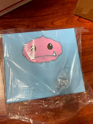 #ad Abominable Toys Reverse Cotton Candy 5quot; Vinyl Figure Limited Edition $89.99