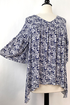 #ad Gimmicks Oversized Raw Edge Ruffle Sleeve Floral Top SMALL White Royal Blue BKE $11.95