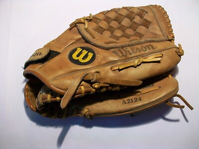 #ad Wilson Signature A2124 George Brett 12quot; Baseball Glove RHT Signature Model $18.99