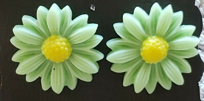 #ad One 1 Pair Fashion Earrings Green Daisies Studs Posts .75quot; Diameter 80 $16.00