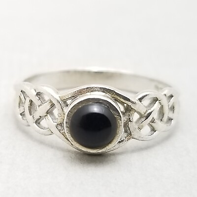 Vintage Sterling Silver Celtic Black Onyx Cabochon Ring Size UK M US 6 EU 53 GBP 14.99