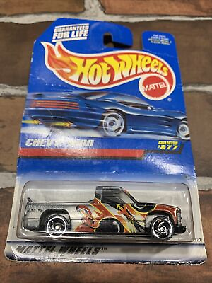 #ad Chevy 1500 Racing Pickup Truck Silver #877 Hot Wheels 1998 Blue Card Series $3.25