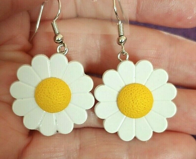 #ad Yellow Daisy Flower Power Drop Dangle Hook Earrings LRG 1quot; Fun amp; Cheerful $3.99